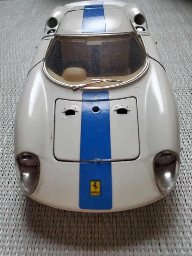 Ferrari 250 Le Mans 1965 Burago