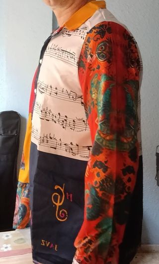 Camisa unisex estampada musical talla única