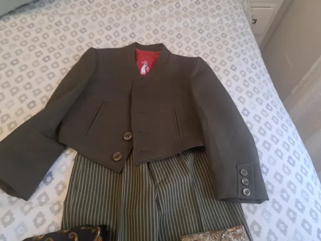 Traje de corto talla 8