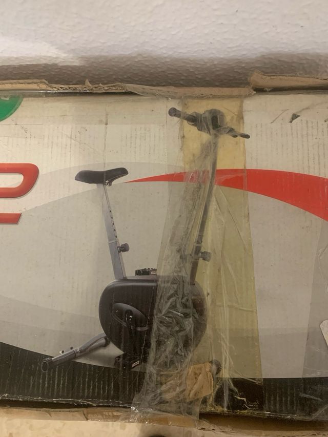 Bicicleta estatica, ciberbike2 con juego de wii