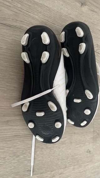 Botas de fútbol Nike para niño