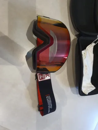 NUEVO A estrenar. Gafas esquí/snowboard con funda