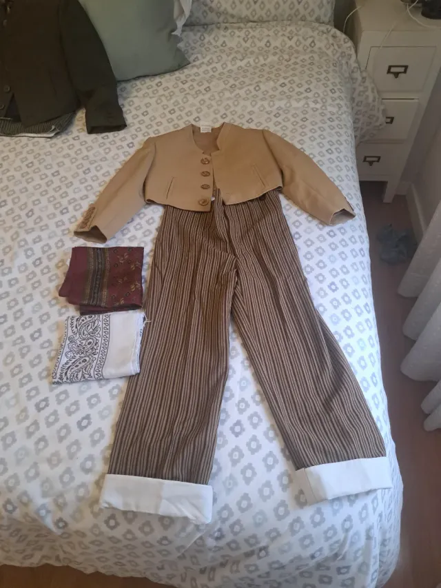 Traje de corto talla 6