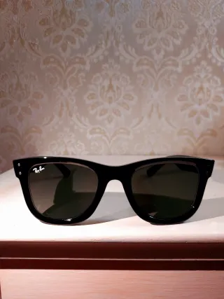 Occhiali da sole Ray-Ban neri