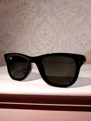 Occhiali da sole Ray-Ban neri