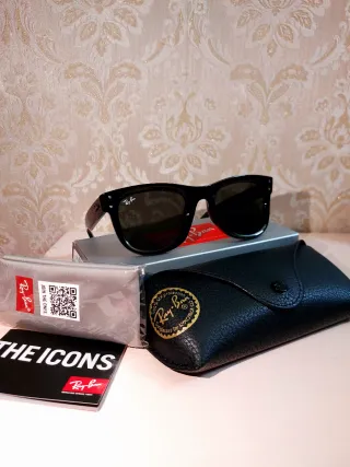 Occhiali da sole Ray-Ban neri