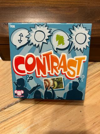 Juego de mesa Contrast