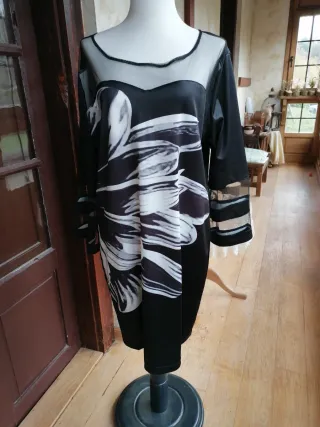 Vestido Negro y Blanco Talla XL