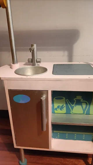 Cocina de juguete infantil rosa