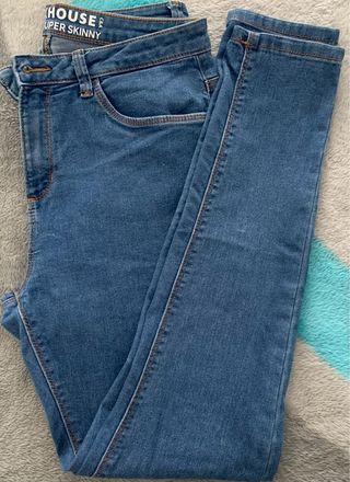 Vaqueros skinny azules House mujer