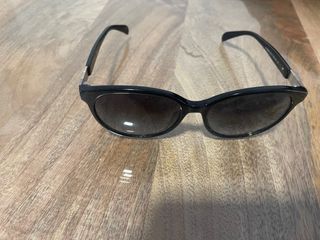 Gafas de sol Tous negras y plateadas