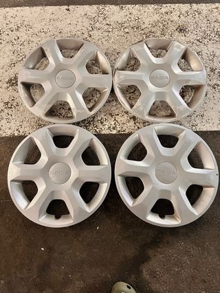 Tapacubos Dacia Sandero 15 Plata