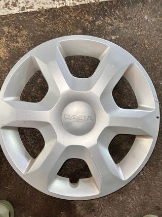 Tapacubos Dacia Sandero 15 Plata