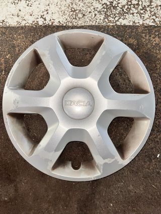 Tapacubos Dacia Sandero 15 Plata