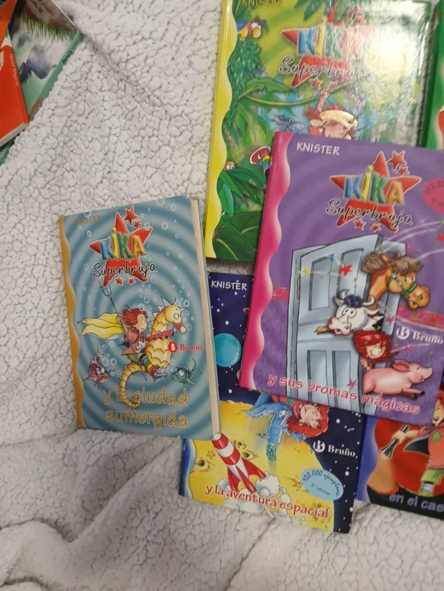 Kika Superbruja y la aventura espacial (Kika Su...