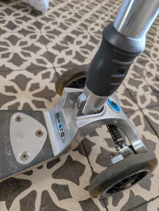 Patinete Micro Kickboard para adultos