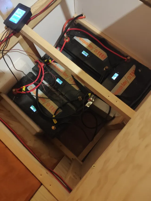 Batería  12V 200Ah Lifepo4 Nueva