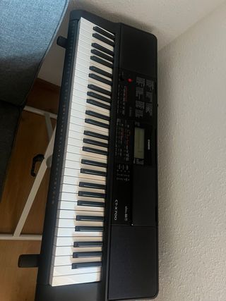 Teclado Casio CT-X700