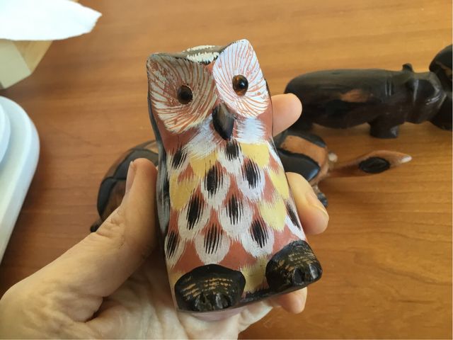 Lote figuras madera: búho, hipopótamos tortugas