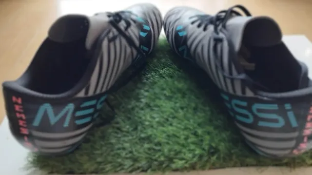 Botas de fútbol Adidas Messi