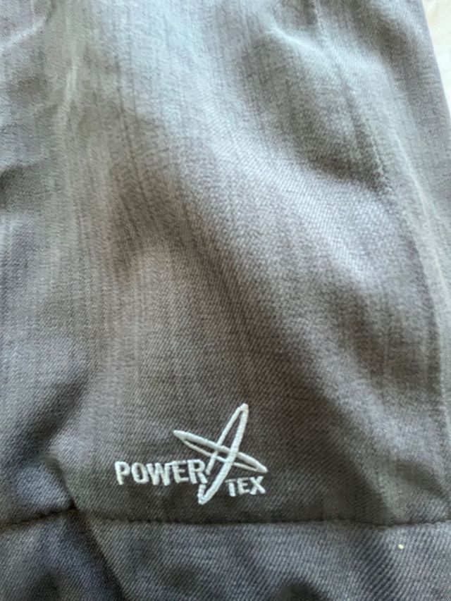 Parka Salewa gris mujer