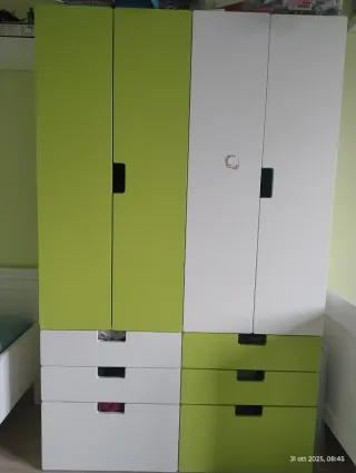 Cameretta Ikea: 4 Armadi, 2 Letti, Tavolino