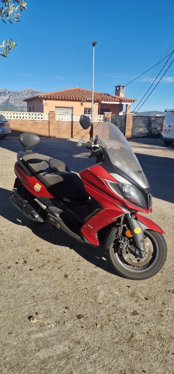 Kymco SuperDink 125cc Roja ABS