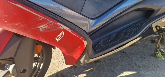 Kymco SuperDink 125cc Roja ABS