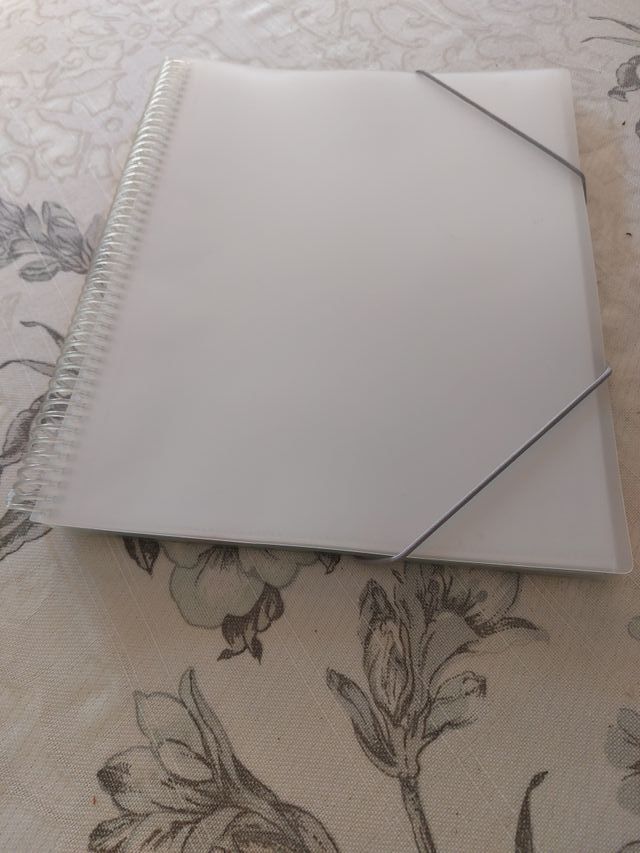 Carpeta Plástico Multifundas