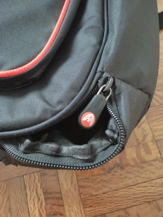 Funda para guitarra negra