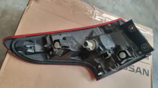 Faro Trasero Derecho original Nissan Qashqai J11