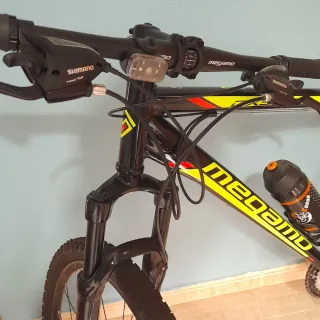 Bicicleta Megamo Dynamo XL