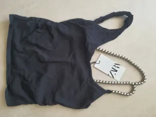Top Zara Negro con Cuentas