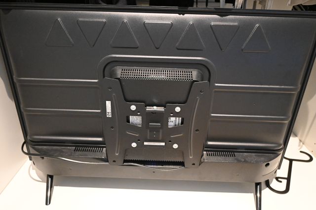 Televisión TCL Negra 28in