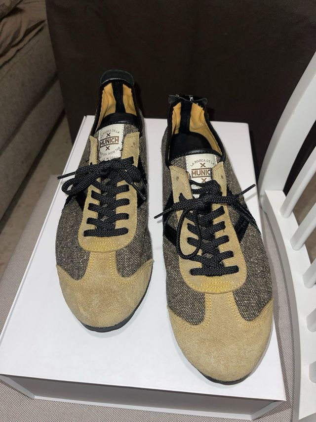 Zapatillas Munich Beige y Marrón