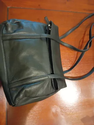 Bolso de piel auténtica negro