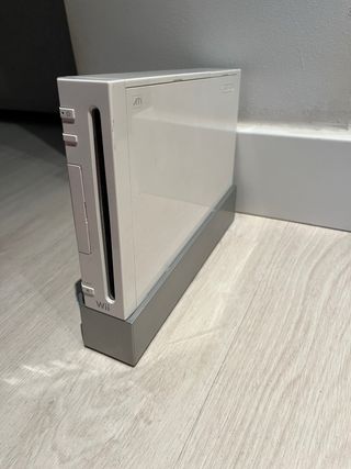 Lote Wii con 8 juegos y accesorios