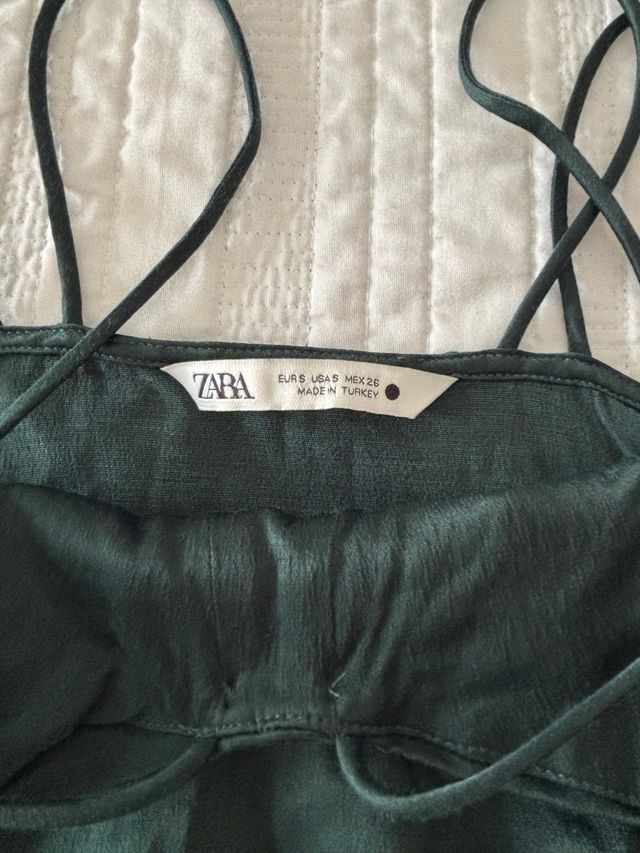 Vestido Zara verde drapeado tirantes