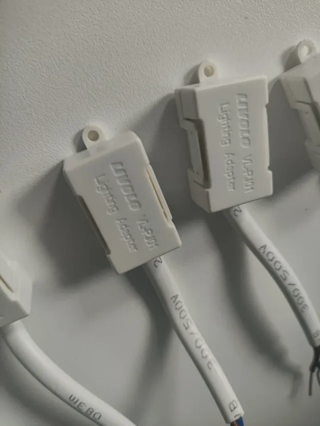 Adaptadores Iluminación Livolo VL-PJ01 (8 uds)