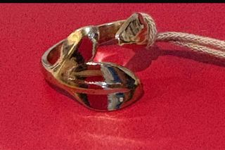 Anillo Uno de 50 Dorado