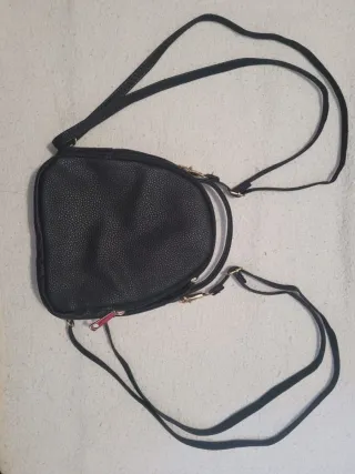 Bolso/Mochila Negra Piel Sintética
