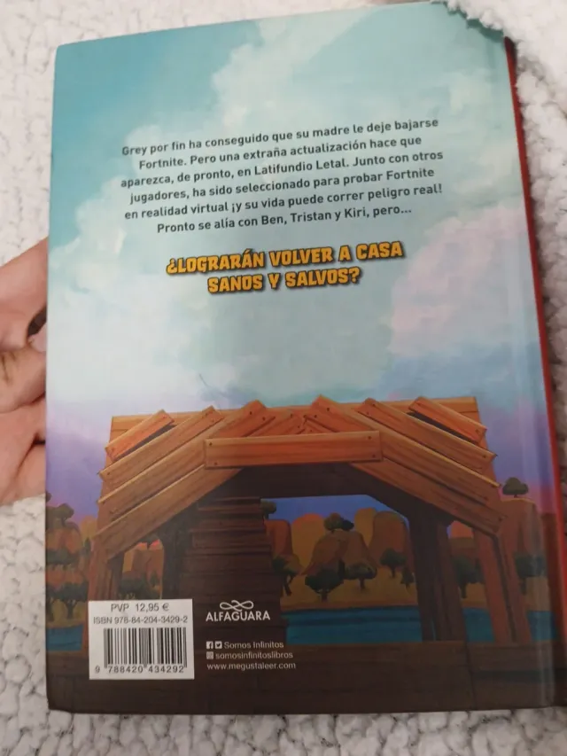 Atrapados en Battle Royale (Fortnite: Atrapados...