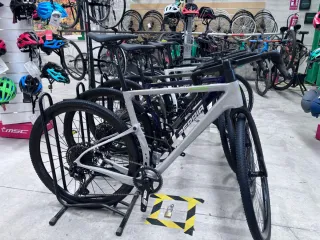 BERRIA Allroad Elite Apex Gravel Bike