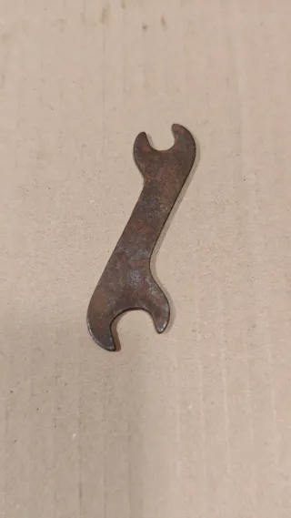 Llave antigua 10-14'5