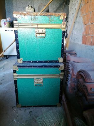 Bauli da viaggio vintage verdi