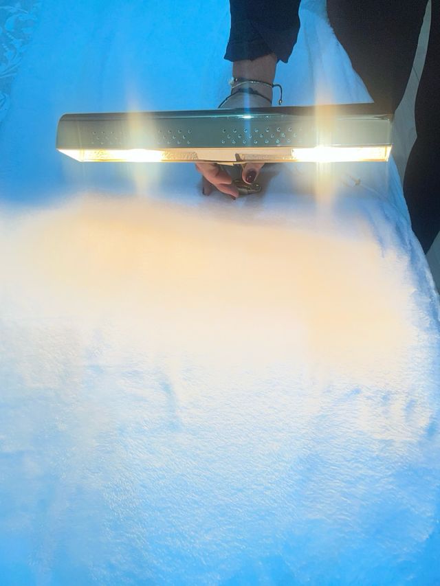 Aplique de pared para cuadro dorado