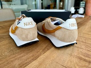 Nike LD 1000 Talla 44 Beige Naranja