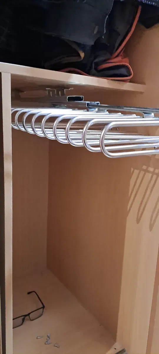 Pantalonero extraible armario