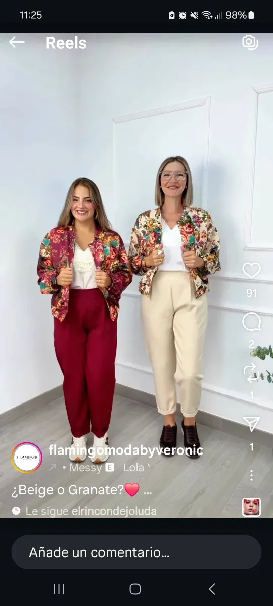 Bomber flores burdeos