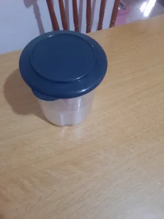 Porta olive trasparente con coperchio